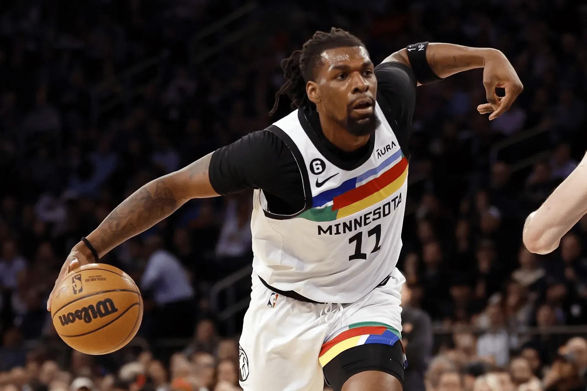 九游娱乐-灰熊完胜魔术,巴恩斯制霸全场