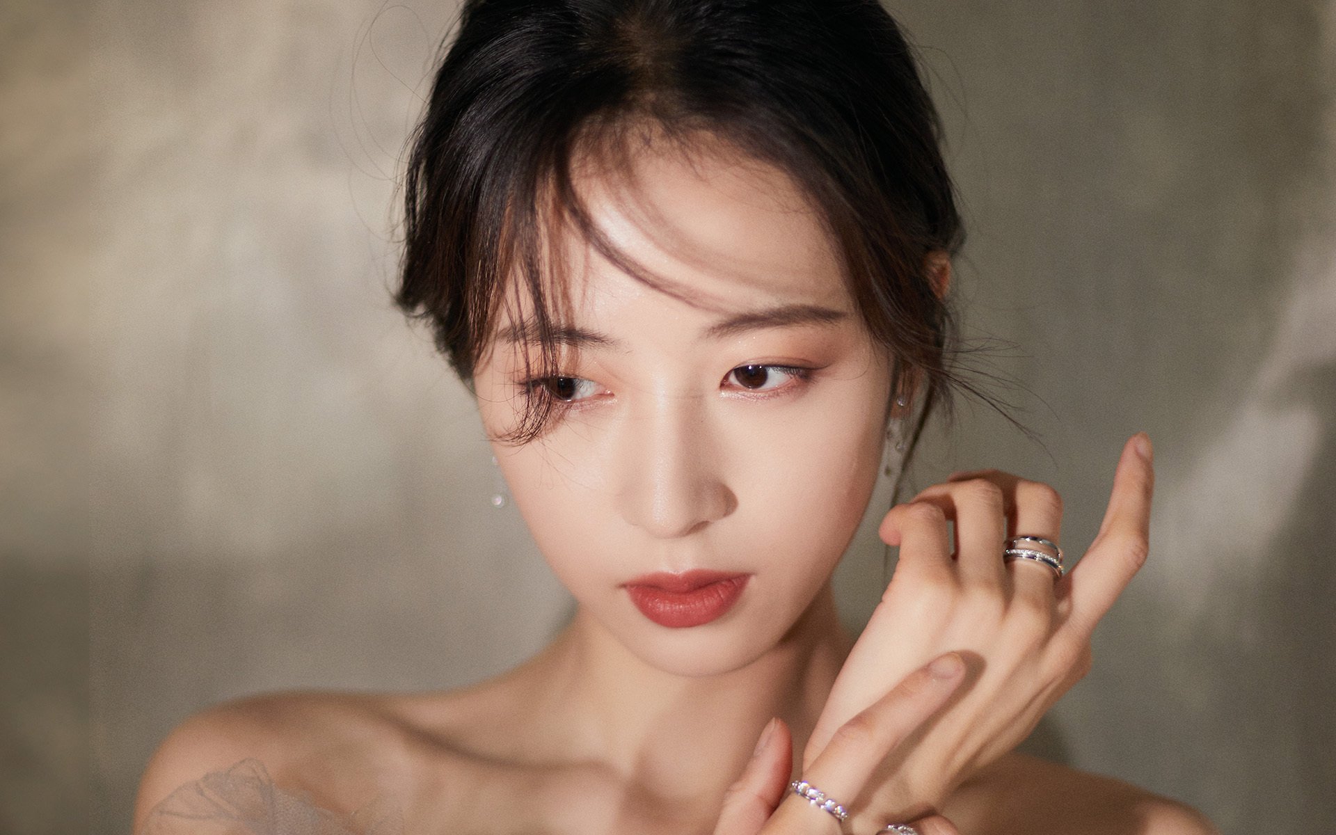 九游娱乐网站-魔法的重量,当欧冠淘汰赛的悬念遇上篮球场的爵士乐章