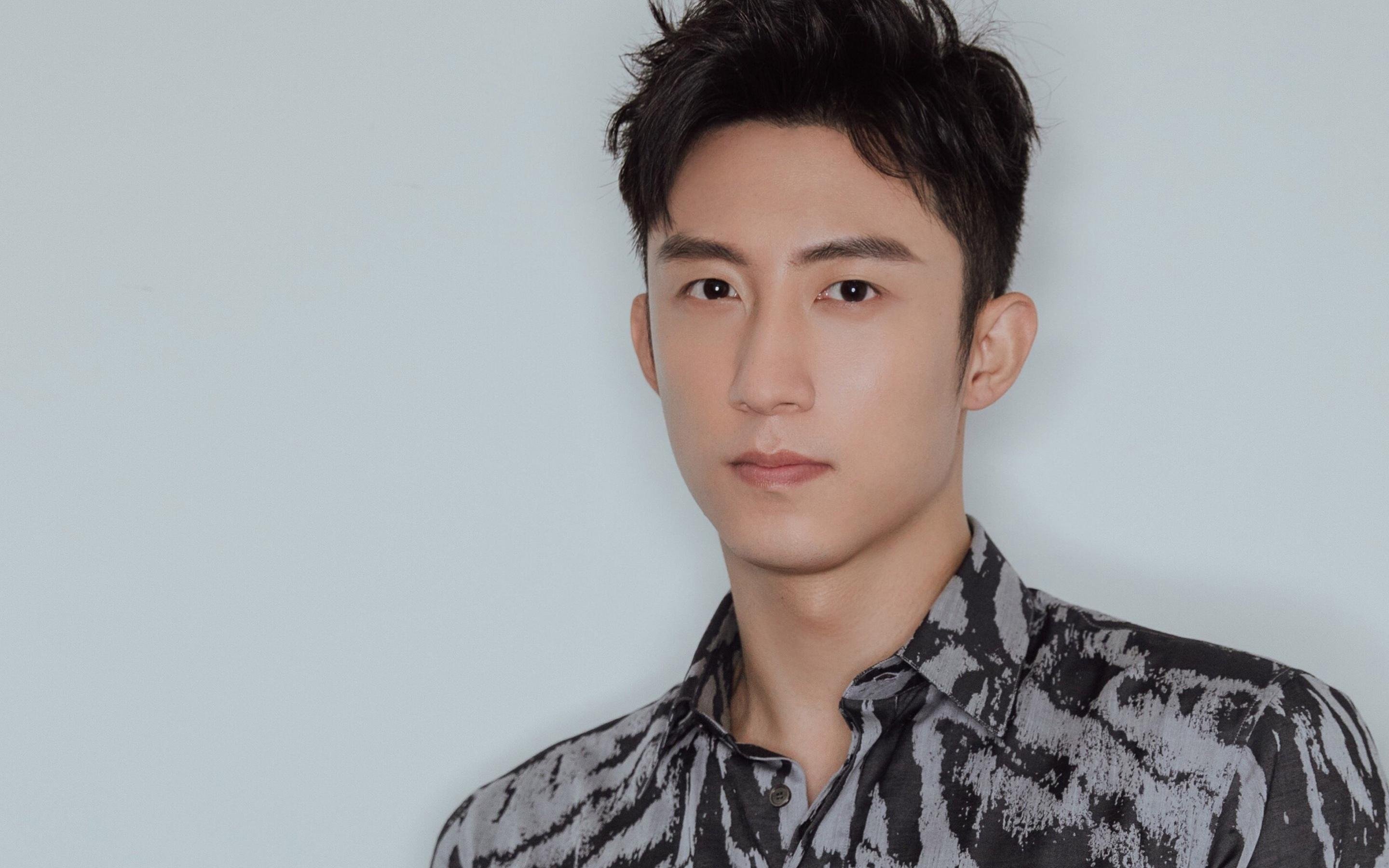 九游游戏-巴尔韦德一锤定音,塞维利亚欧战舞台力克巴黎书写新传奇